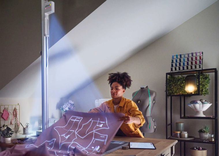 SINGER Das Gleiche gilt für den Musterprojektor Zubehör NNX4F85
